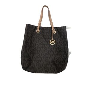 Michael Kors Large Logo Shoulder bag
